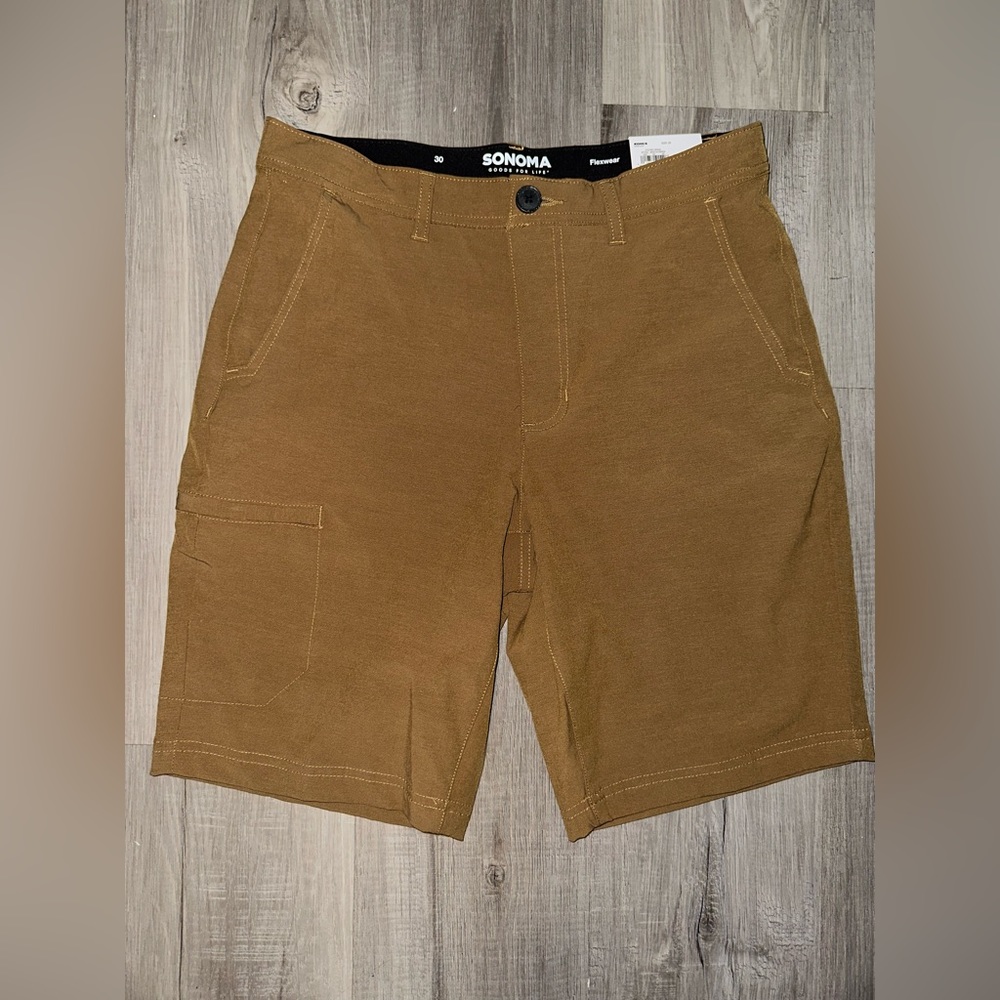 Sonoma men’s khaki shorts